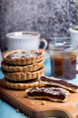tartlets with salted caramel and chocolate