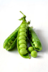 Fresh  organic green peas
