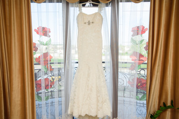 White wedding dress