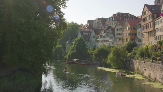 Neckarfront T&uuml;bingen Stocherkahn real sunflare