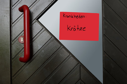 Kindergartent&uuml;r, q.