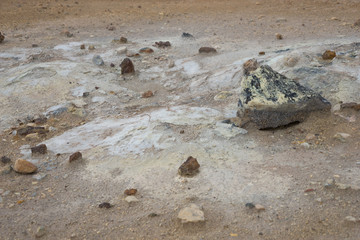 Fumarolen-Landschaft im Geothermalgebiet Námaskarð – Hverir / Nord-Island