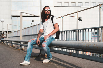 Stylish man with sunglasses and beard