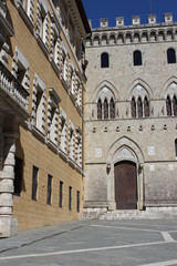 Fototapeta na wymiar Medieval buildings in Siena, Piazza della cisterna