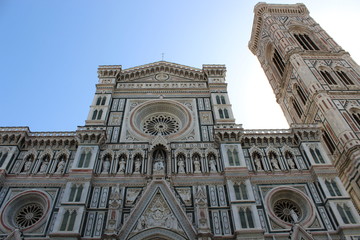 Fototapeta premium rosette and facades of the cathedral in Florence