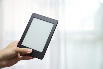 電子書籍リーダー