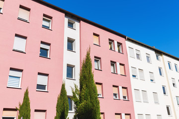 Fototapeta na wymiar facades of a residential complex in a German city