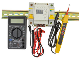 Electrical modular circuit breaker and digital multimeter