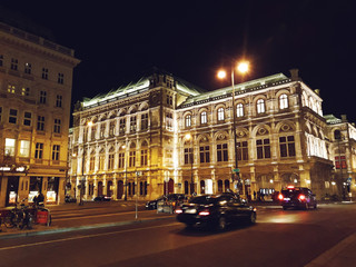 Fototapeta na wymiar Vienna, Austria - December 16, 2017: Vienna State Opera House (Staatsoper) at night