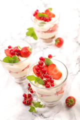 cream and berry fruit