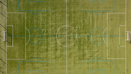 [空撮写真]上空からみるサッカーグラウンド © littleblend