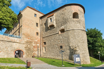 Naklejka premium Bratislava, Slovakia May 24, 2018: Bratislava, Slovakia May 24, 2018: Bratislava castle. Bratislavsky Hrad close-up panorama with no people in sunny day. Exterior view of the castle in Bratislava.