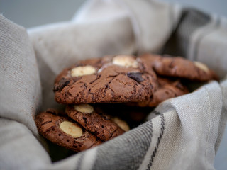 chocolate chip cookies