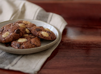 chocolate chip cookies