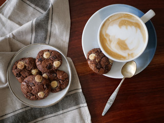 chocolate chip cookies