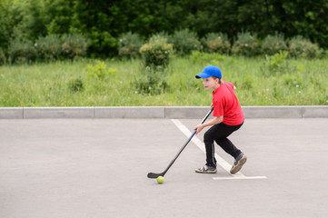 Training of young hockey players