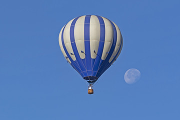 Hot air balloon ride to the moon