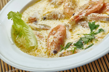 Creamy Garlic Butter Tuscan Shrimp