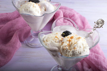 Delicious, cold dessert with a pleasant taste of mulberries and milk.