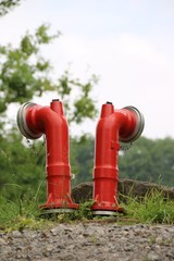 Fototapeta na wymiar Hydrant für Löschwasserentnahme für Feuerwehr