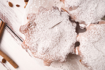 biscuit baking in icing and powdered sugar. Cake - 207966964