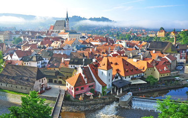 Fototapeta na wymiar Summer view of Cesky Krumlov old town