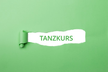 Tanzkurs grüner Schriftzug