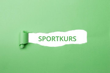 Sportkurs grüner Schriftzug