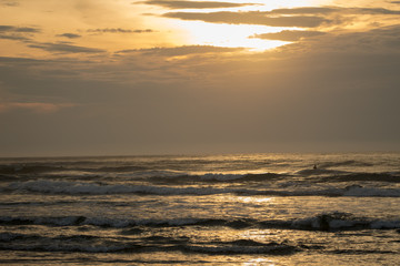 Fototapeta na wymiar Mar dourado