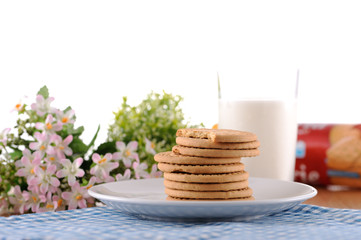 ビスケット クッキー 牛乳