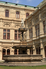 Fototapeta na wymiar Opera House, Vienna