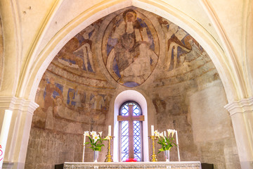 The altar and apse with christ pantocrator - obrazy, fototapety, plakaty