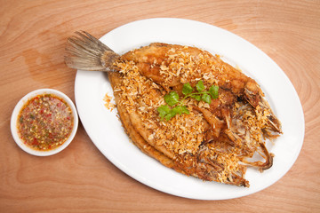 Fried fish with garlic - Pla Tod