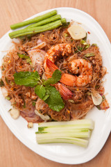 Spicy vermicelli shrimp - Thai food