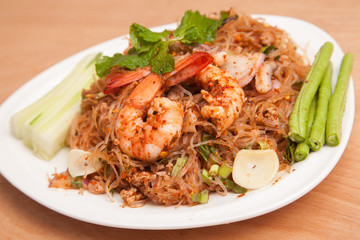 Spicy vermicelli shrimp - Thai food