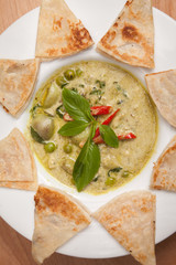Green Curry Chicken with Roti - Thai food