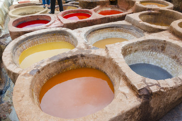 Painting the leather in Fez