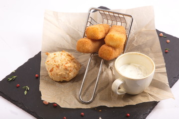 Cheese sticks with sauce