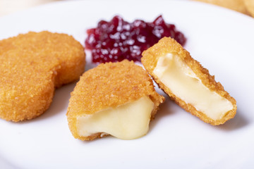 Gebackener Camembert
