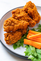 fried spicy chicken wings