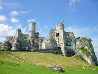 Ogrodzieniec Castle - a ruined medieval castle in Poland