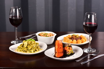 Happy hour table food