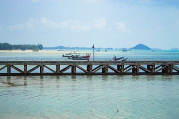 Fototapeta na wymiar The fishing pier on the island.