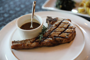 Pork chop steak with Garlic Roasted Potatoes