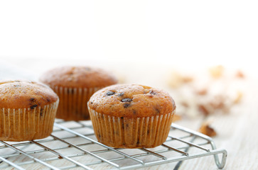 Chinamon cup cake topping with chocolate chip