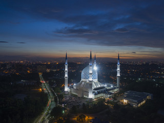 Masjid Sultan Salahuddin Abdul Aziz Shah