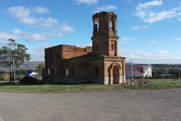  old destroyed church