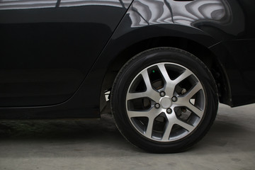 Obraz na płótnie Canvas Car wheels close up