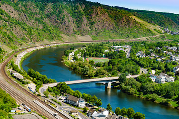 Fototapeta premium View of the wine town Cochem at the Moselle in Germany