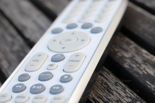 TV Entertainment Medien Fernbedienung closeup Taste Tasten